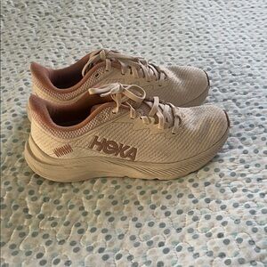 Hoka Women's Cream and Rosegold  Solimar Athletic Shoes